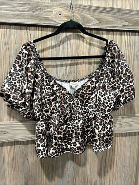 Originality Women's Leopard Print Short Sleeve Top Leopard Print Short Sleeve